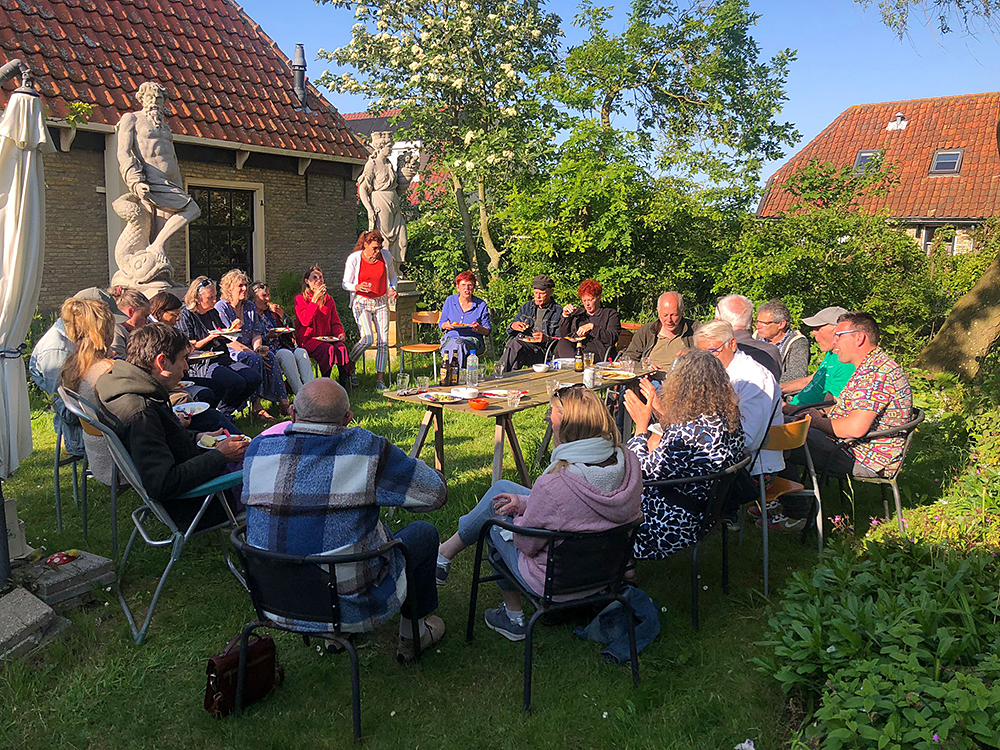 Nagenieten in de tuin